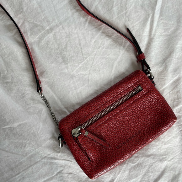 Red Burberry Crossbody purse - Picture 5 of 6